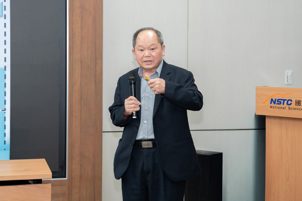 經濟部產業技術司會議簡報矽光子研發成果與未來規劃
