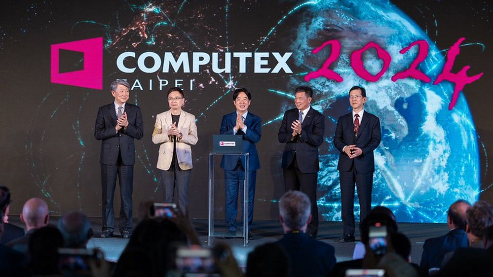 賴清德總統6月4日上午出席「2024台北國際電腦展開幕典禮」時表示,穩定供電、建置超級電腦、培養人才,盼企業界繼續投資臺灣,共同打造臺灣成為人工智慧島。