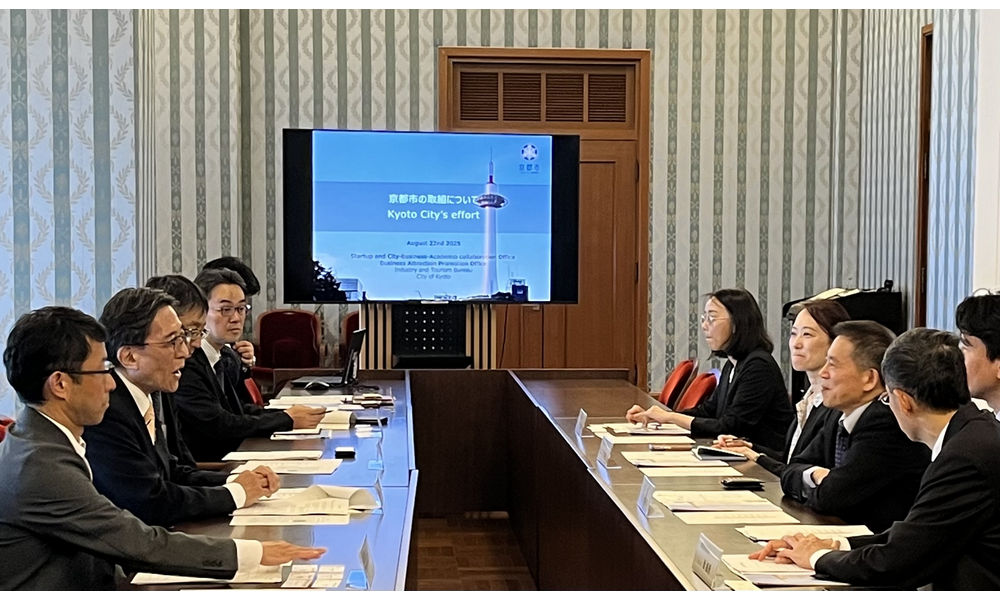 京都大學iCAP Demo Pitch活動與臺灣新創團隊交流展示現場（臺日生技、能源與AI創新合作）